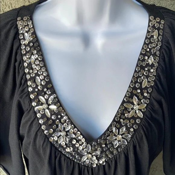 NWT Kenar Black Embellished V-Neck Blouse - Picture 2 of 7